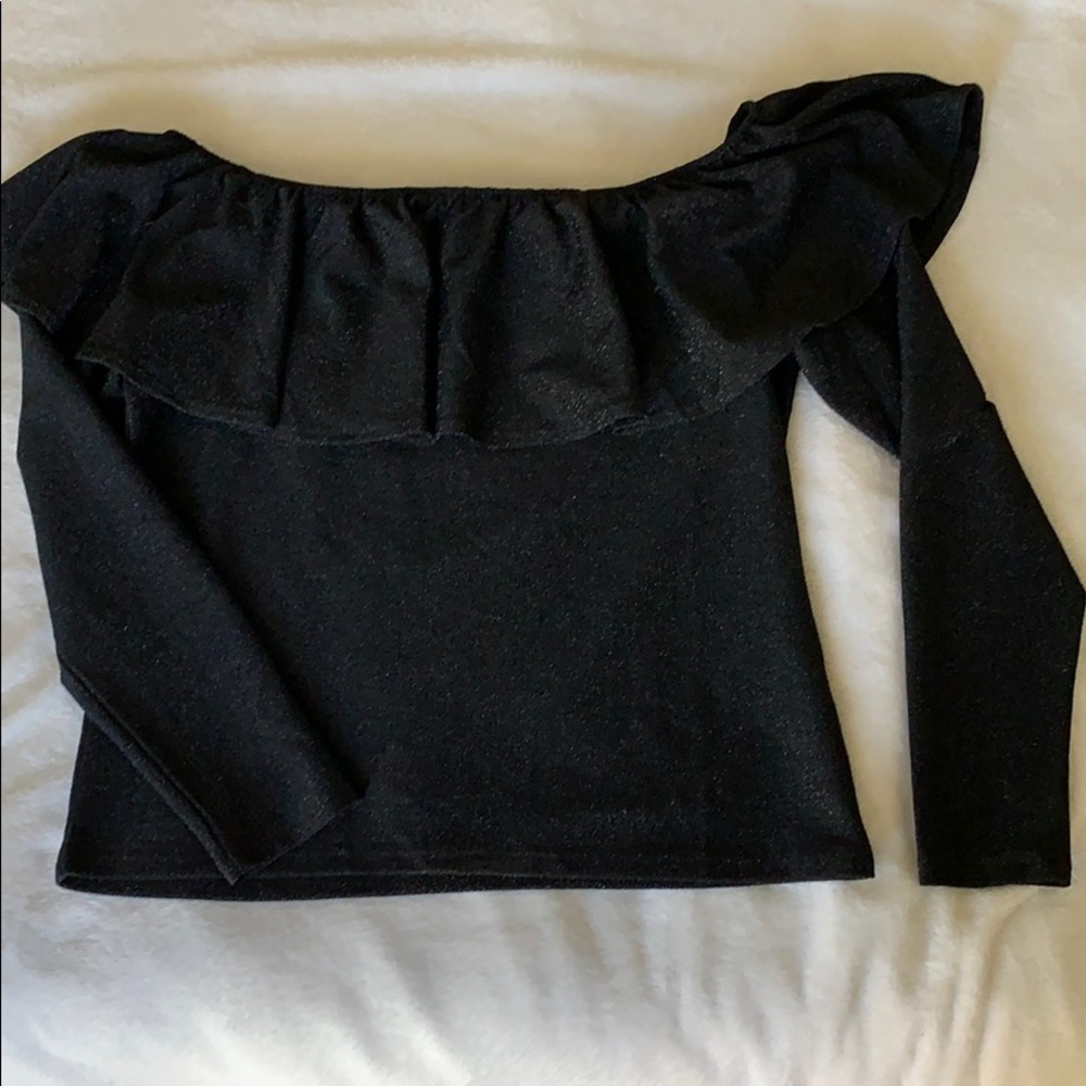 GLITTER OFF THE SHOULDER BLOUSE